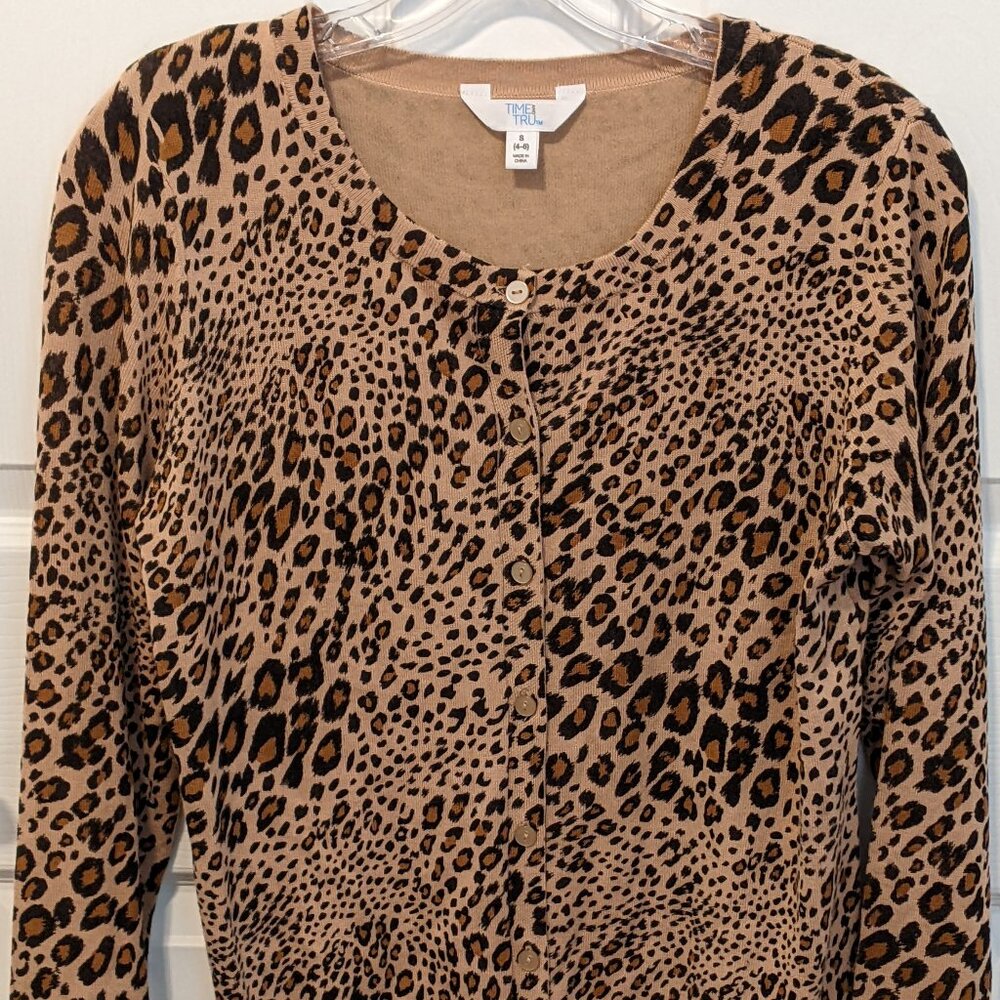 TIME AND TRU Leopard Button Front Sweater Ladies Small (4-6)